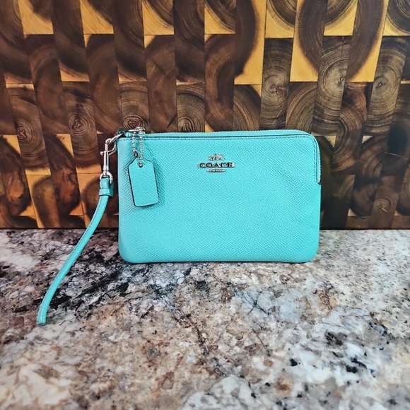 Coach Aqua Blue Wristlet - Picture 1 of 6